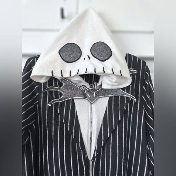 Disney The Nightmare Before Christmas Jack Skellington hooded Union suit  Costum - Picture 9 of 15